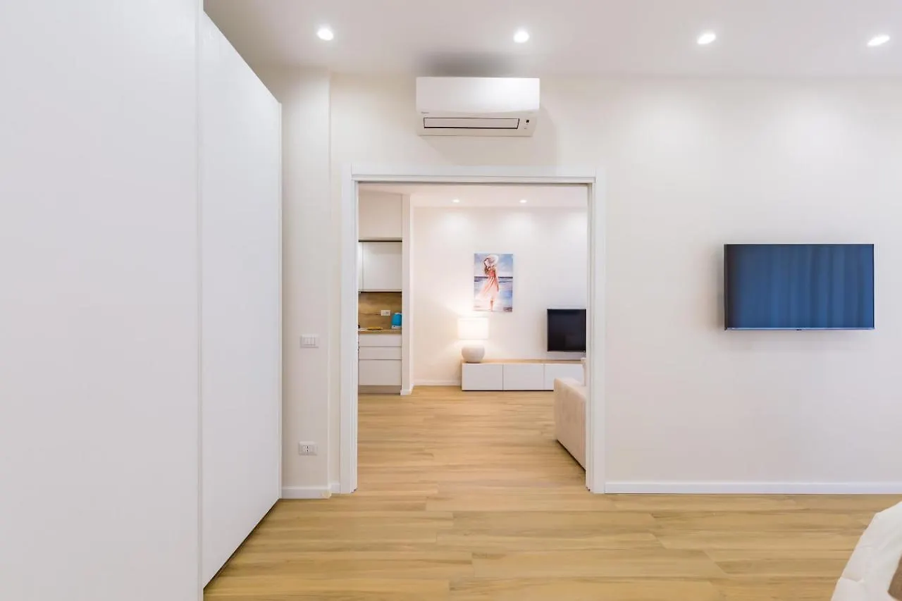 Apartment Style Houses In Naples By Wonderful Italy