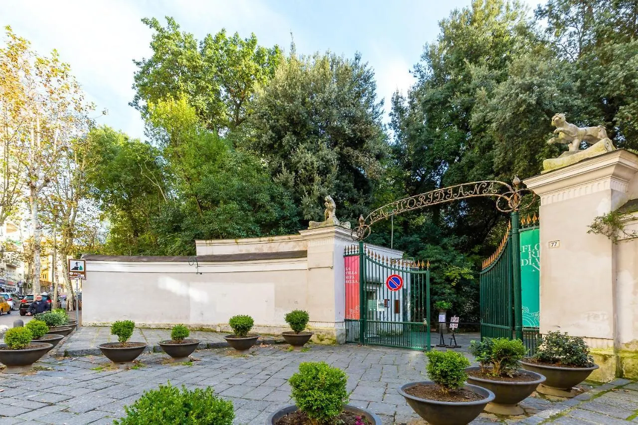 Apartment Style Houses In Naples By Wonderful Italy